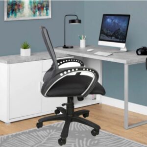  Fixed loop armrests included [cite: 9]