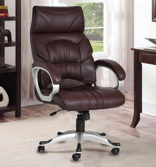  High-back ergonomic leatherette design [cite: 18]