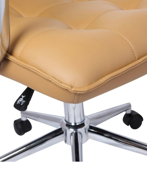  Stylish leatherette office chair
