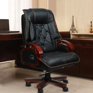  Black tufted executive chair [cite: 41