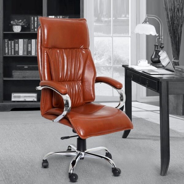  High-back tan/cognac leatherette